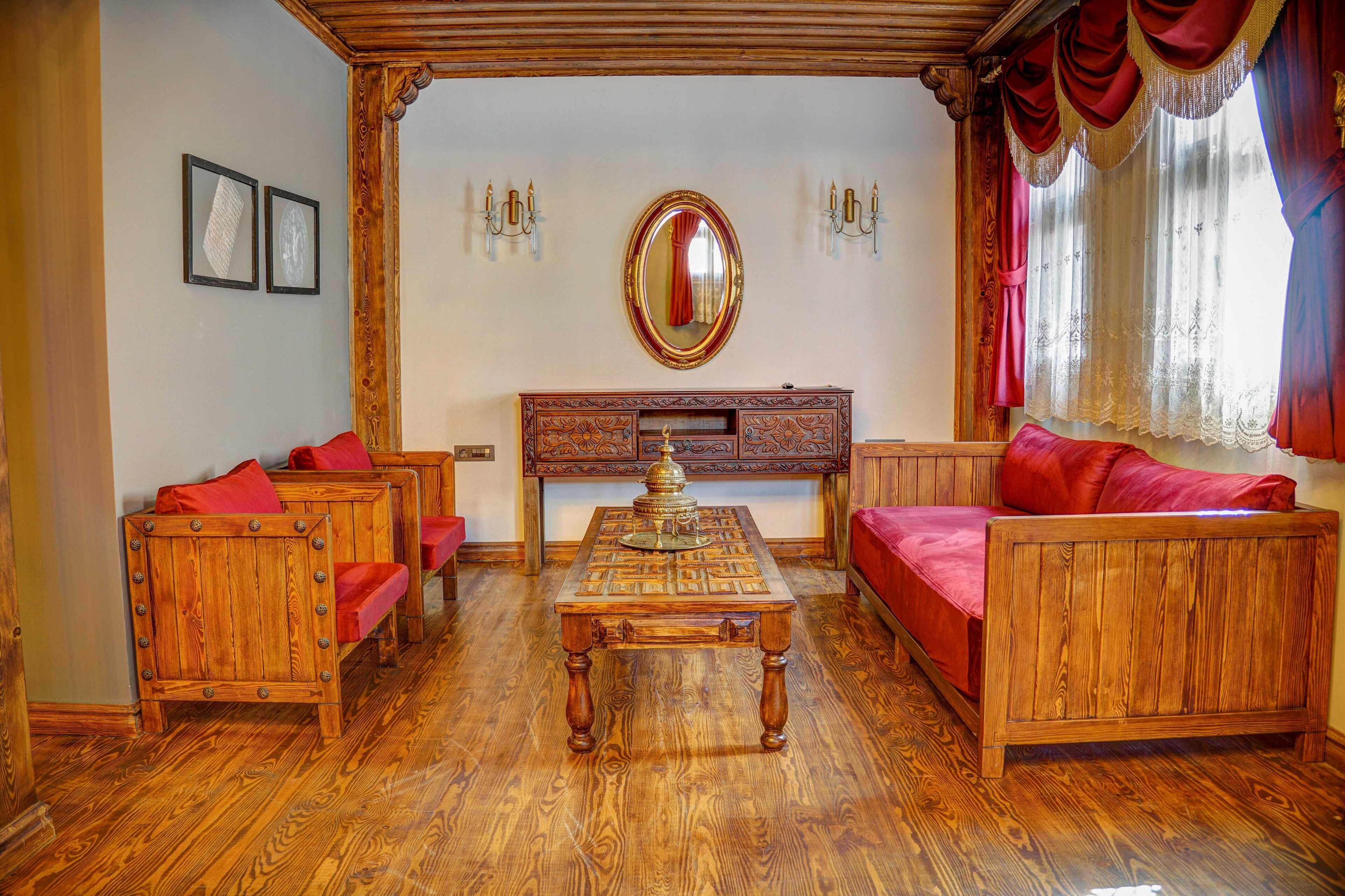 Suíte presidencial | Área de estar | TV LCD 32 polegadas com canais via satélite, TV