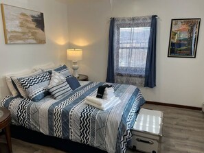 1 bedroom, desk, iron/ironing board, travel crib - Quiet Apt with Coffee Bar, 1/2 Mile to West Point! (Highland Falls)