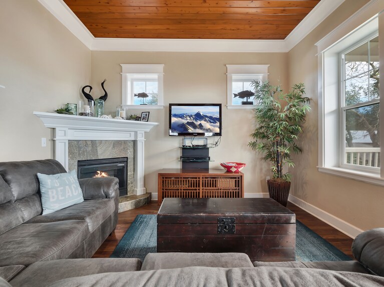 The Redfish-sleeps 10, Walk To Sea Hag Marina 2 Boat Slips - Steinhatchee, FL