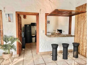 Kühlschrank, Esstisch