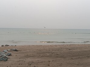 Beach - Beach House on the shores of Lake Michigan Near downtown Sheboygan (Sheboygan)
