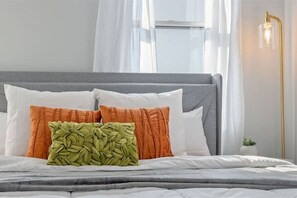 1 chambre, bureau, fer et planche à repasser, Wi-Fi gratuit