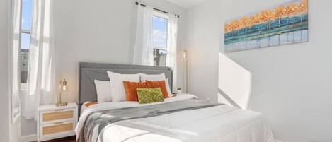 1 bedroom, desk, iron/ironing board, free WiFi