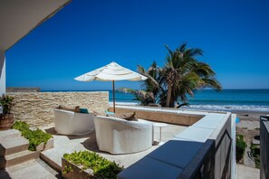 Standard Suite | Premium bedding, in-room safe, individually decorated