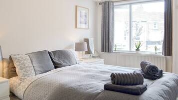 2 bedrooms, free WiFi, bed sheets