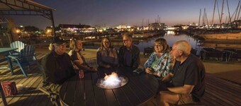 Reef Point Marina - Vessel: "Freckled Fin" - East Dock 1, Slip 19