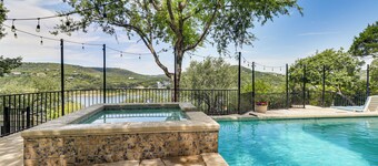 Lake Travis House w/ Private Dock, Pool & Hot Tub!