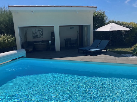 屋外プール、温水プール. Gite "bambou" Avec Piscine