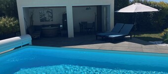 Gite "bambou" Avec Piscine