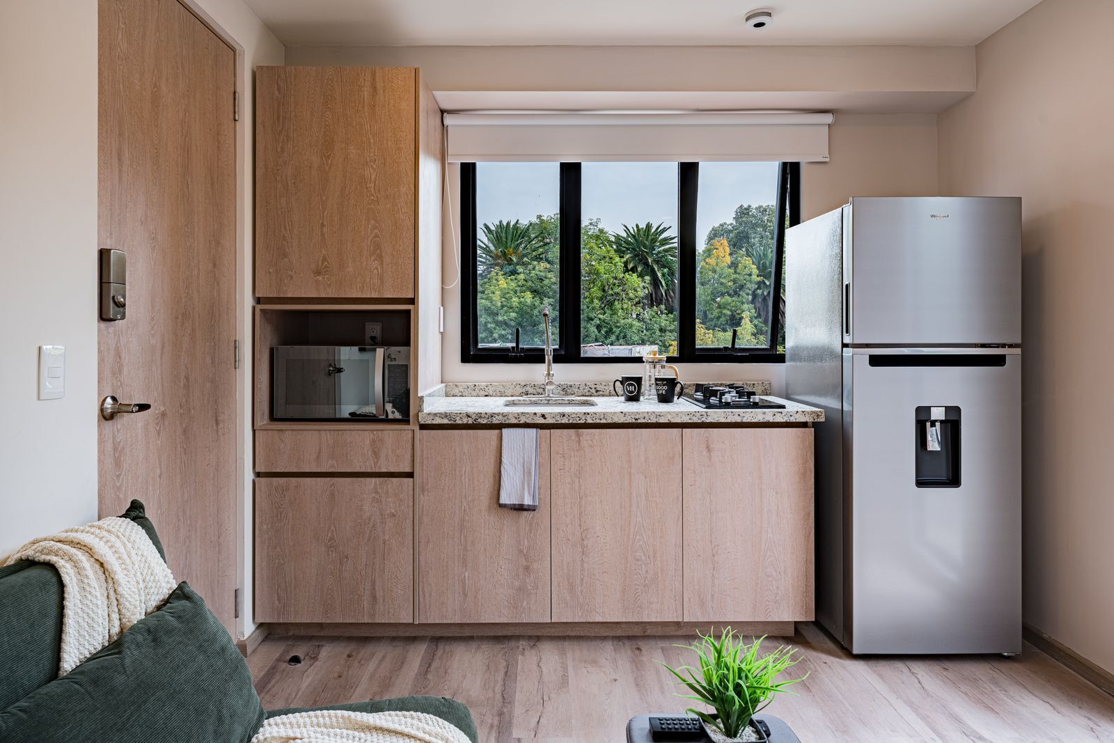 Microwave, oven, blender, cookware/dishes/utensils