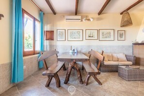 Dining - Casa Ida - Near the Beach (S'arena Scoada)