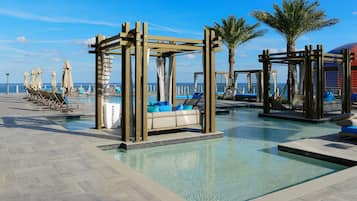 2 outdoor pools, free cabanas, pool umbrellas