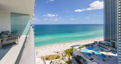 Hollywood Beach Condos