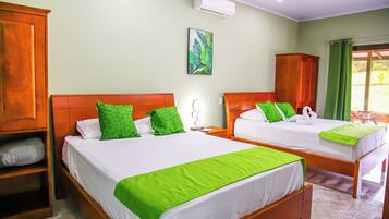 Comfort Double Room, 1 Bedroom, Air conditioning, Mountain View | Premium bedding, minibar, desk, laptop workspace