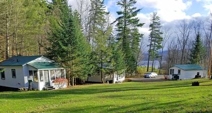 May Brook Falls Cottages, Cottage #3