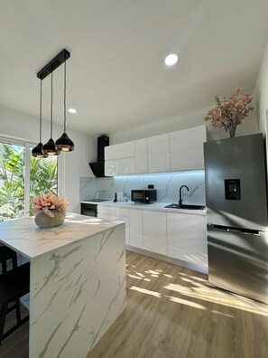 Exclusive Studio Suite, Bathtub, Partial Sea View | Private kitchen | Espresso maker - Casa Benita (Hvar)