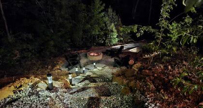 Cozy Top of Mountain Cabin overlooking Meichtry Vineyards; 1.5hrs from Atlanta