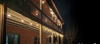 Cozy Top of Mountain Cabin overlooking Meichtry Vineyards; 1.5hrs from Atlanta 