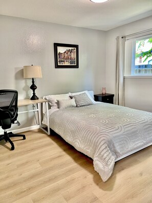 2 Schlafzimmer, Bügeleisen/Bügelbrett, WLAN, Bettwäsche