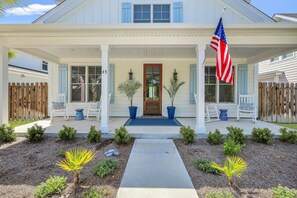 المنشأة من الخارج