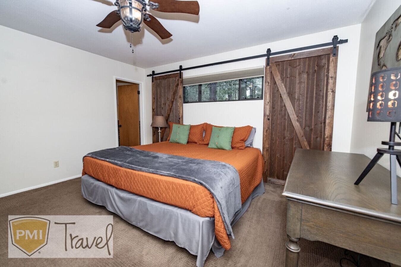 3 bedrooms, desk, iron/ironing board, free WiFi