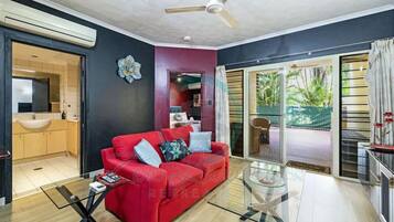 Executive Apartment | Living area