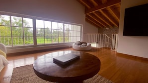 Deluxe Cabin | Premium bedding, down comforters, in-room safe, blackout drapes