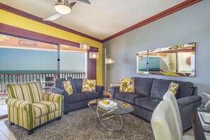 Smart TV, DVD player, books, stereo