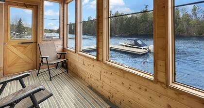 The Eagle's Landing (Waterfront on the Moose River!)