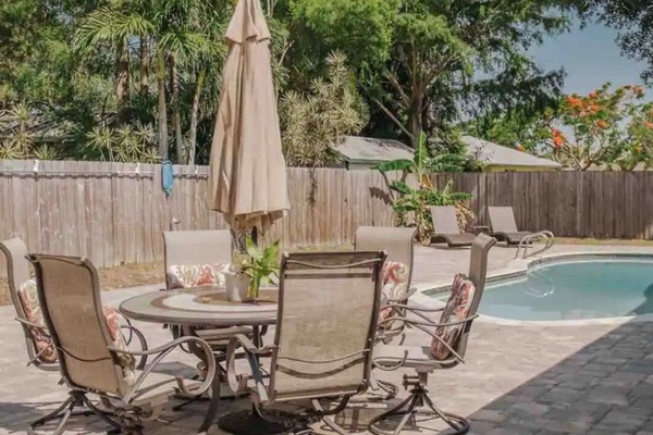 Piscina a l'aire lliure