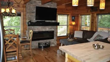 TV connectée, cheminée