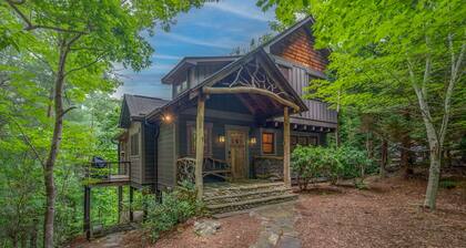 Cabin in Lake Lure Near Chimney Rock and Lake Lure Beach!