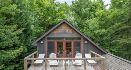 Cabin in Lake Lure Near Chimney Rock and Lake Lure Beach!