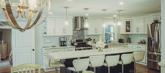 Beach nearby Pool/HotSpa Firepit LGbackyard