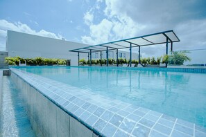 15 piscines extérieures