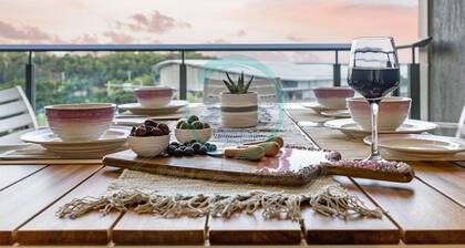 ZEN PENINSULA - 3 BR Waterfront Apt