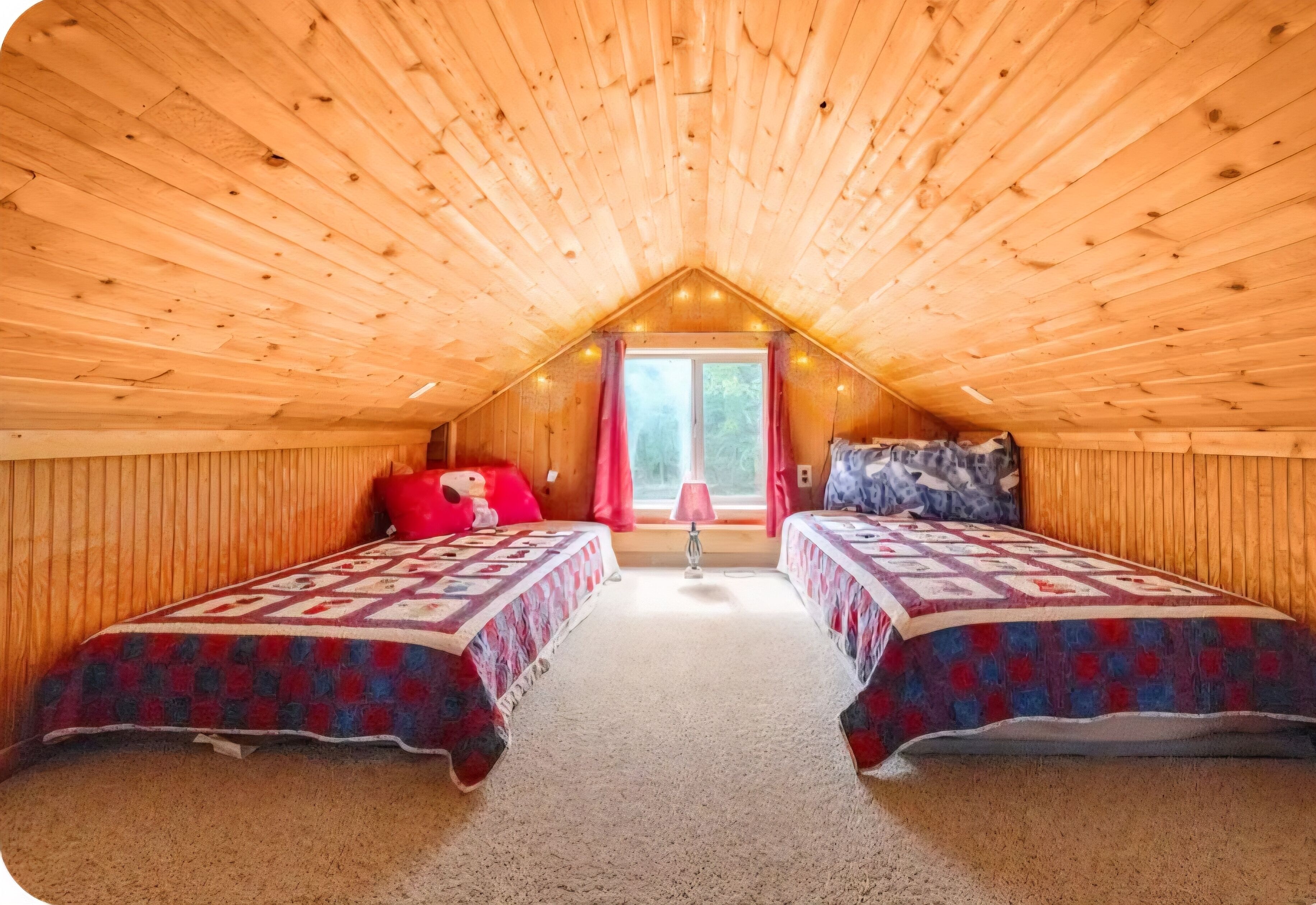 3 chambres, fer et planche à repasser, lit parapluie, Wi-Fi gratuit