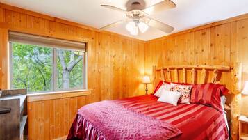 3 chambres, fer et planche à repasser, lit parapluie, Wi-Fi gratuit