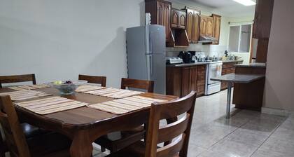 Beautiful House Near the Airport and Mall Oxigeno