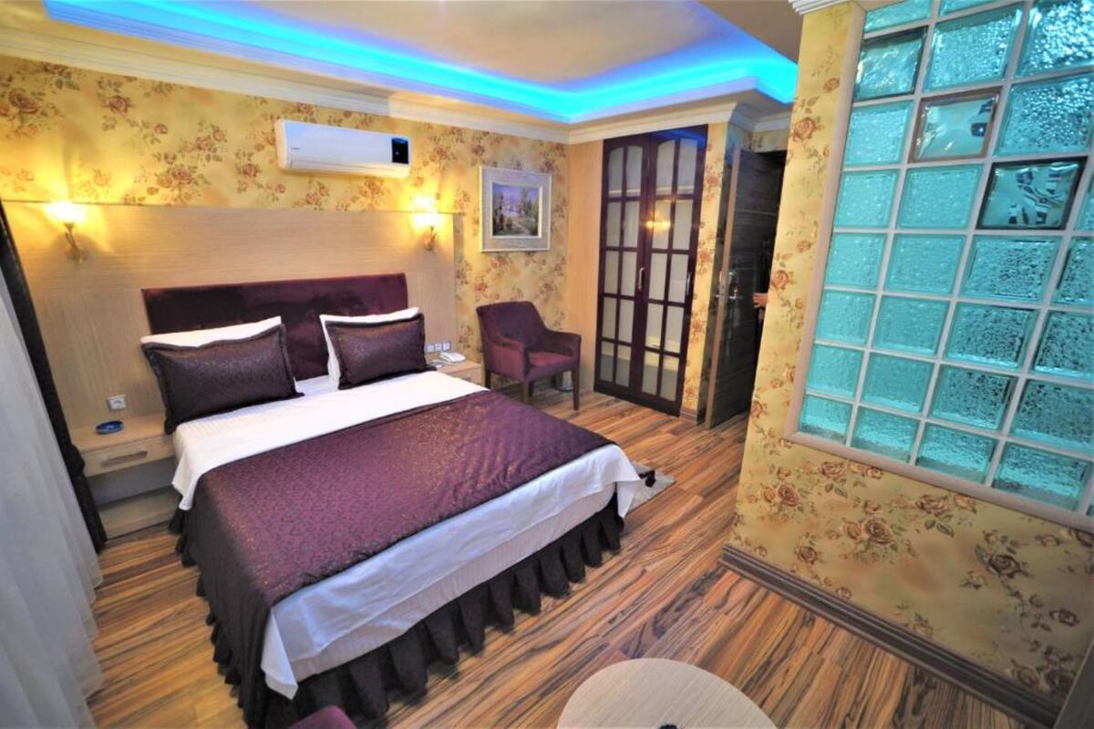 Chambre Supérieure | 1 chambre, literie de qualité supérieure, minibar, bureau