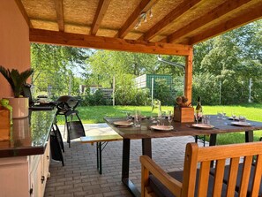 Outdoor dining - Maisonette Wohnung mit Dachterasse (Dresden)