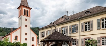 Holiday Apartment "Hach" with Private Terrace & Wi-Fi