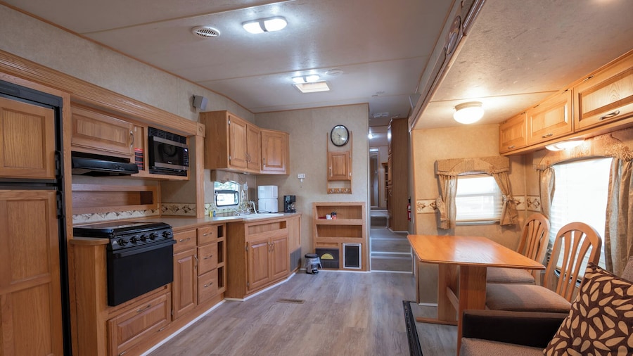 Far West RV Park and Cabins