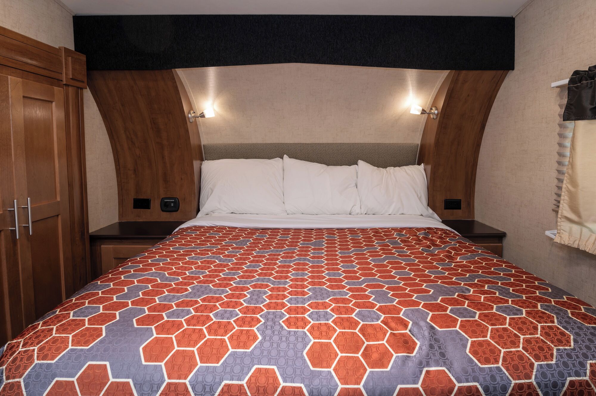 豪華流動式房屋 | 浴室 | 淋浴設備、免費梳洗用品、風筒、提供毛巾