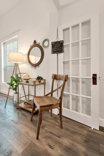 Cozy Mint Cottage - Magnolia/Baylor/Downtown Waco