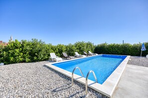 Pool - Pool House Lilly, Višnjan, Croatia (Višnjan)