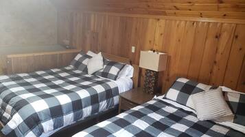 2 quartos, berço de viagem, Wi-Fi de cortesia, roupa de cama