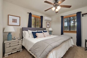 4 chambres, fer et planche à repasser, lit parapluie, Wi-Fi gratuit