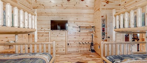 2 habitaciones, tabla de planchar con plancha y acceso a internet