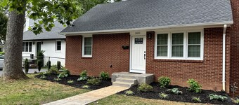 Cozy Home with Walking Distance to Scott Stadium 